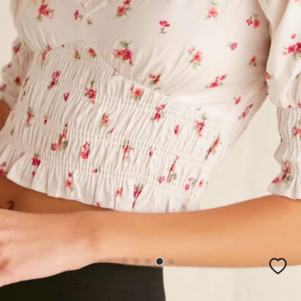 Crop top - Picture 3 of 4